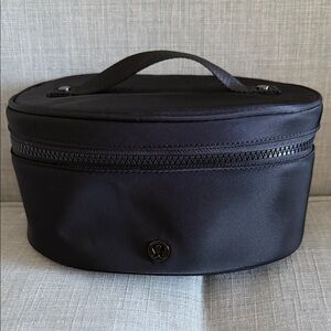 lululemon athletica Black Toiletry Bag